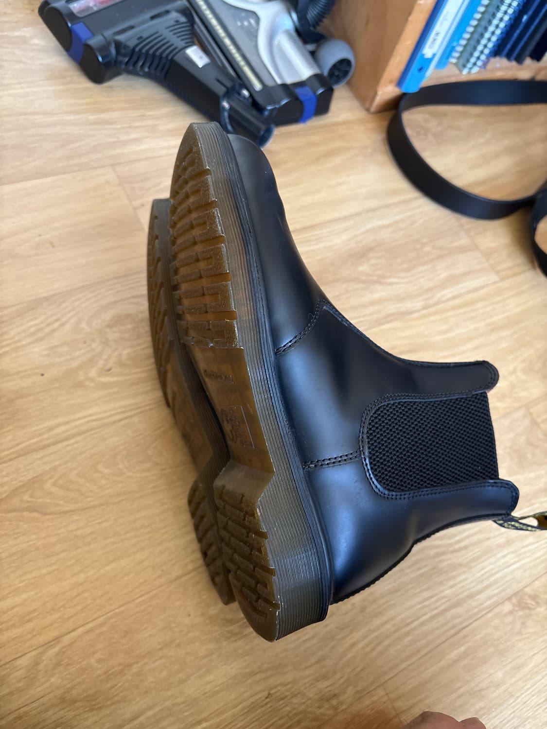 닥터마틴 2976 첼시 블랙 스무스 상품이미지4