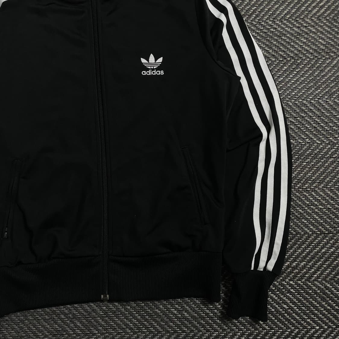 아디다스 우먼스 빅로고 트랙탑 져지 블랙y 4290 상품이미지4