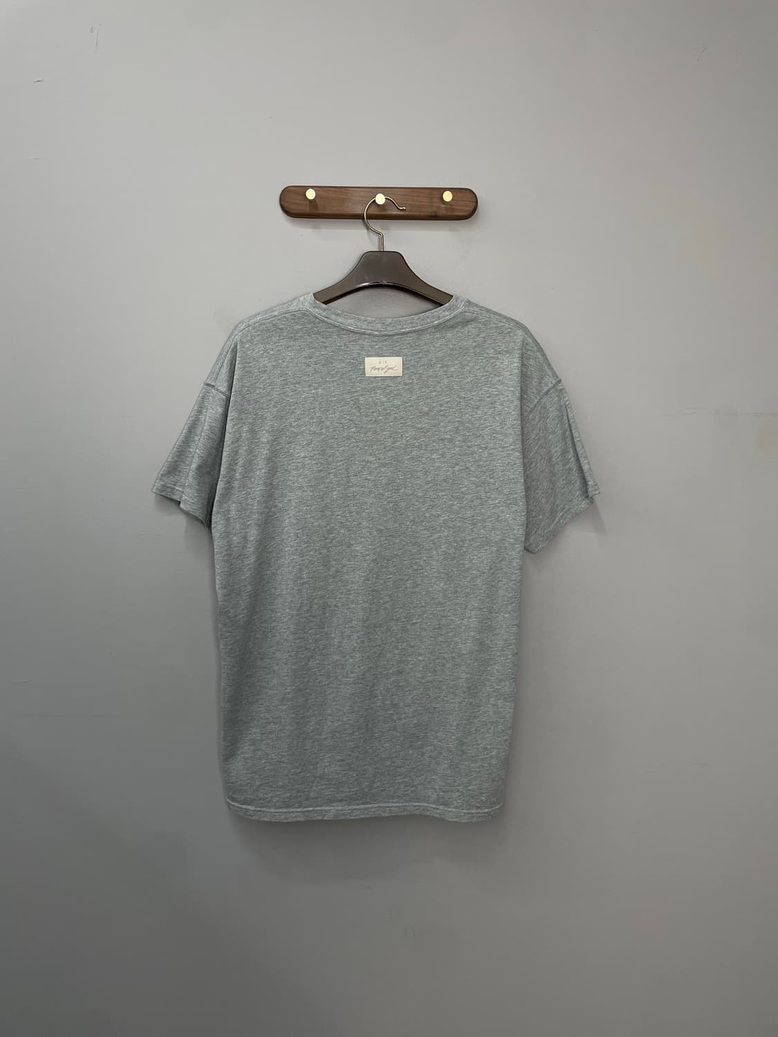 나이키 x 피어오브갓 웜업 그레이 반팔 H1695 상품이미지4