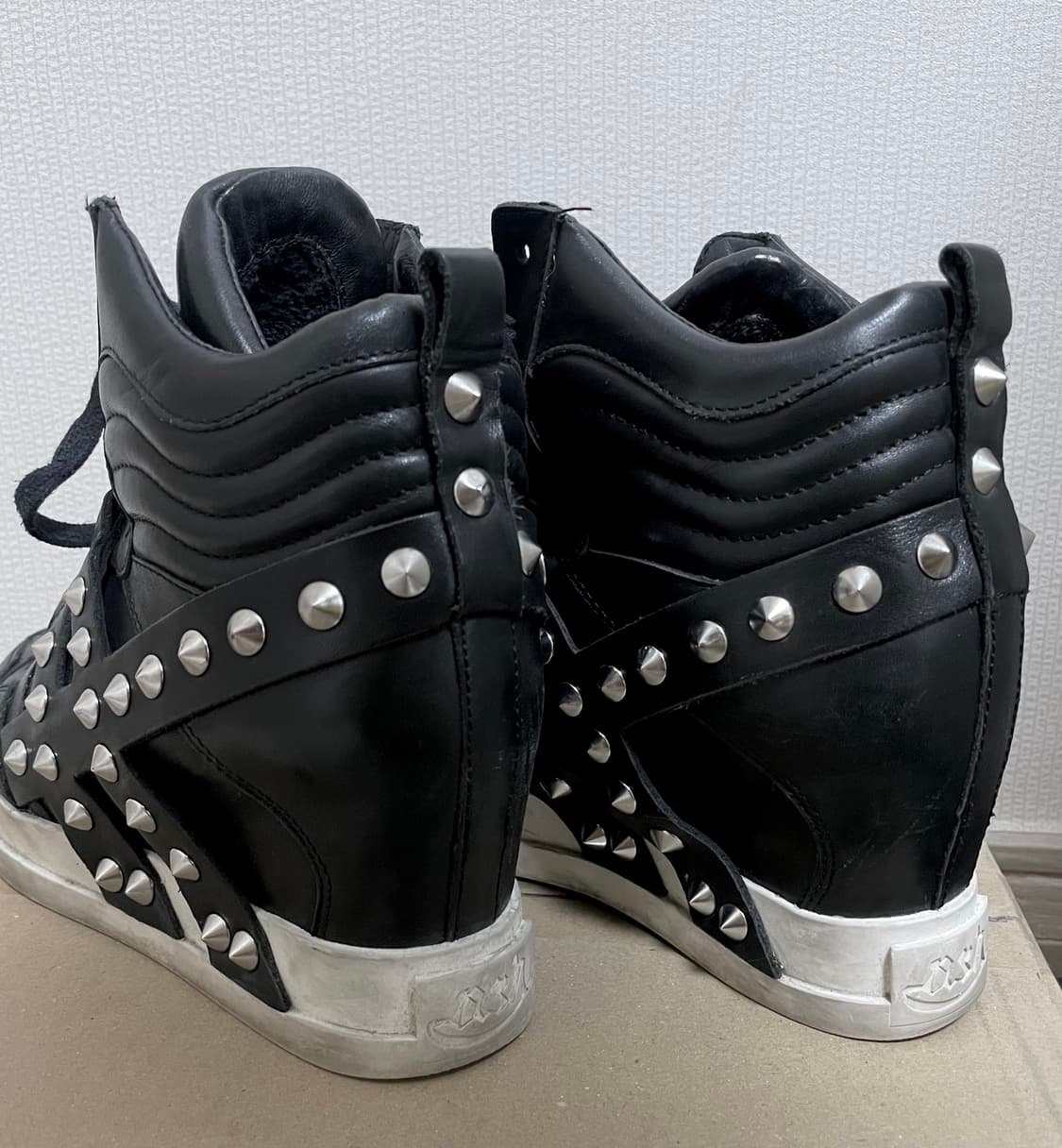 Ash clash nappa 스터드 웨지힐 스니커즈 상품이미지4