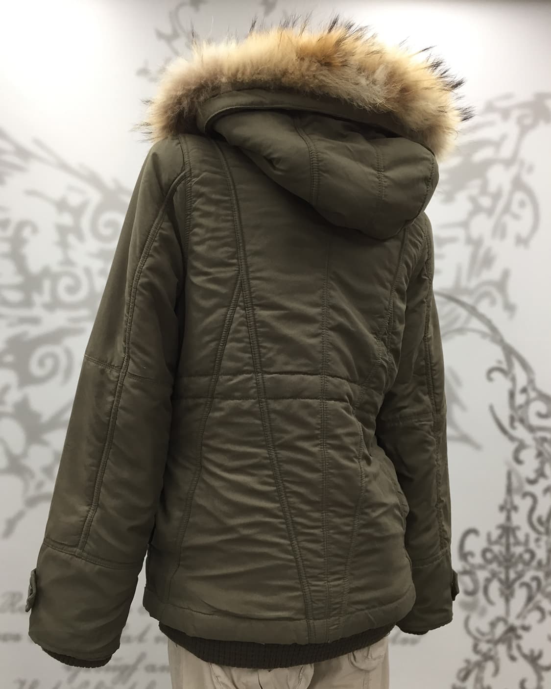 Y2K Wolfcore Padded Parka 상품이미지4