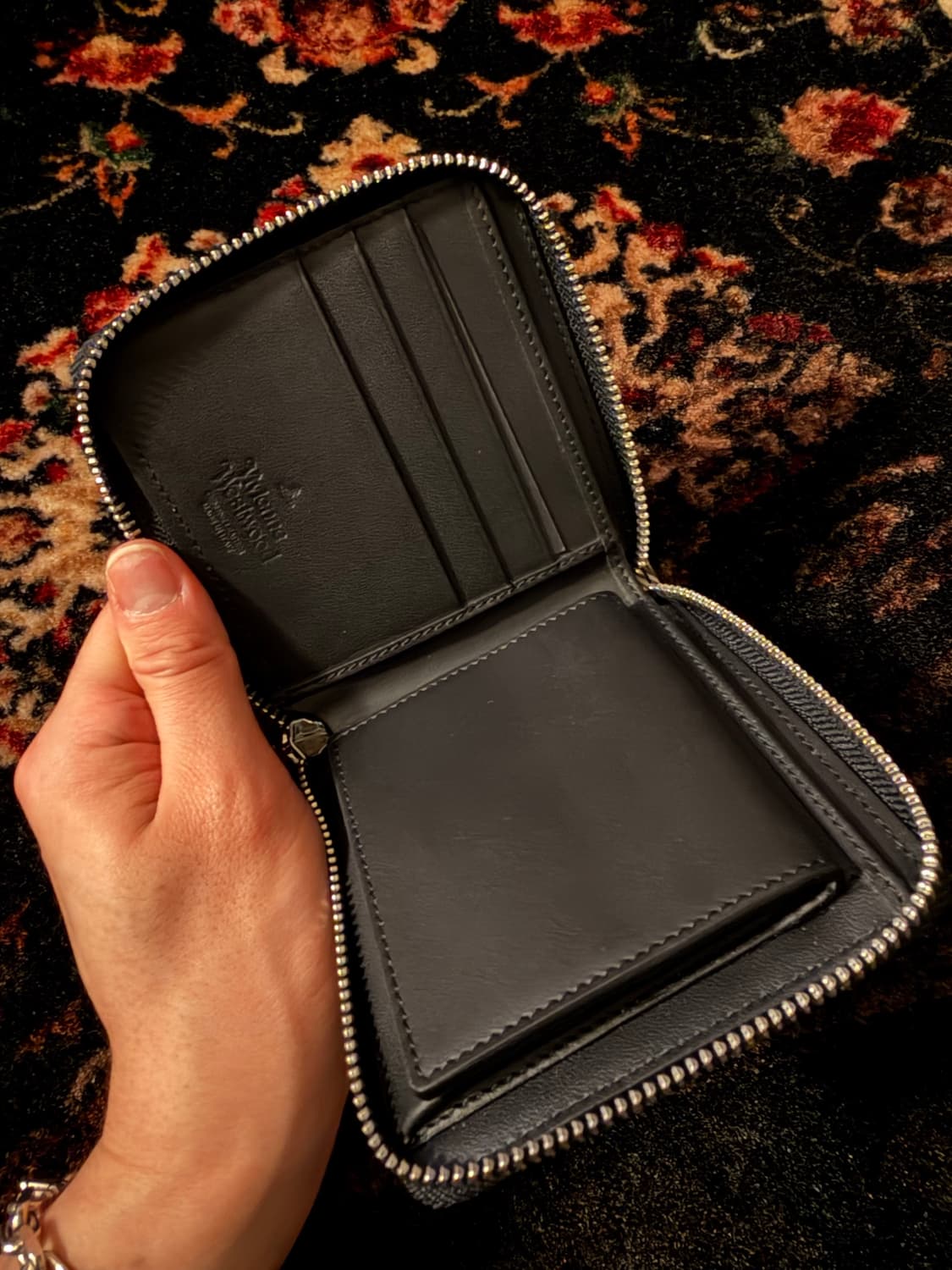 정품 비비안웨스크우드반지갑 상품이미지3