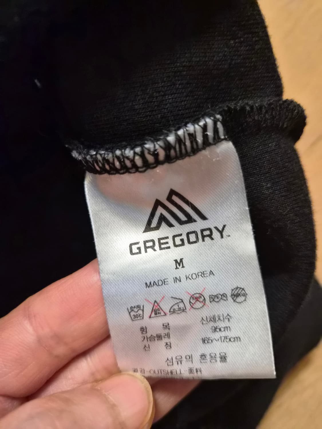 GREGORY 아치 로고 하프집업 맨투맨 상품이미지4