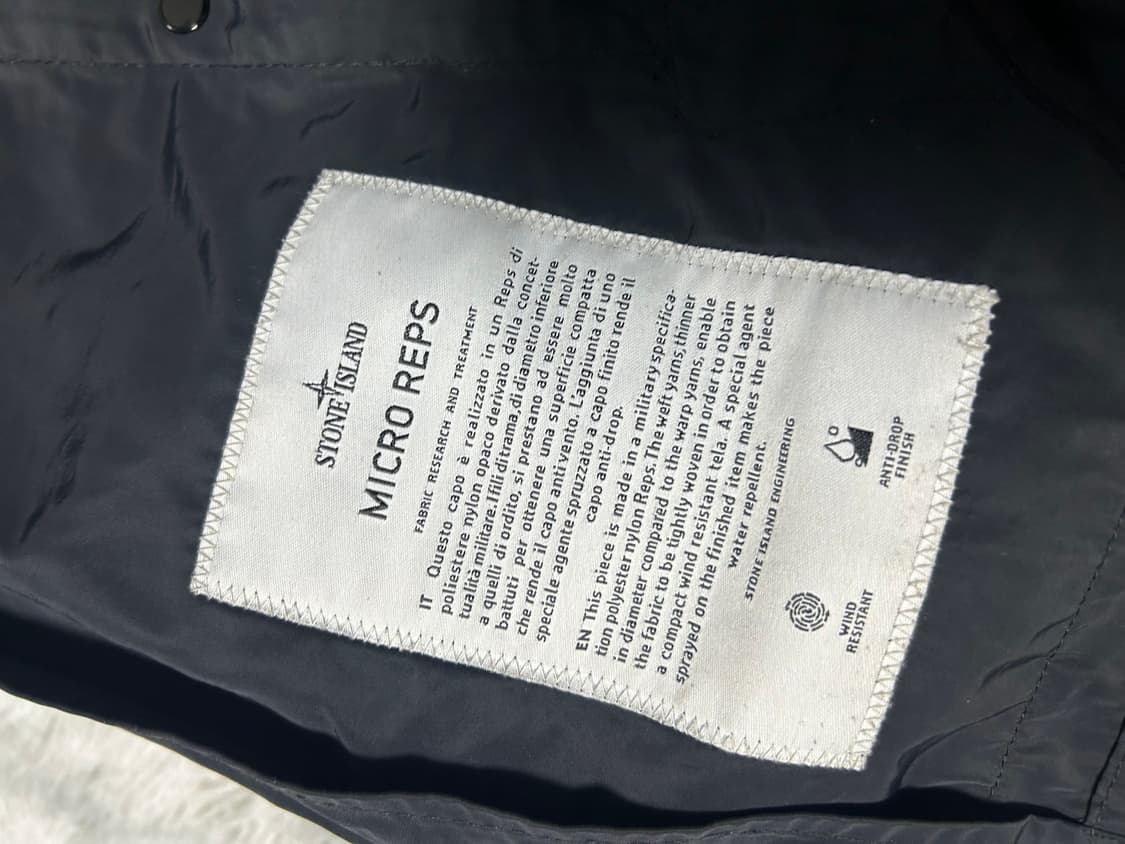 스톤 아일랜드 마이크로랩스 나일론 바람막이 M 블랙 상품이미지5