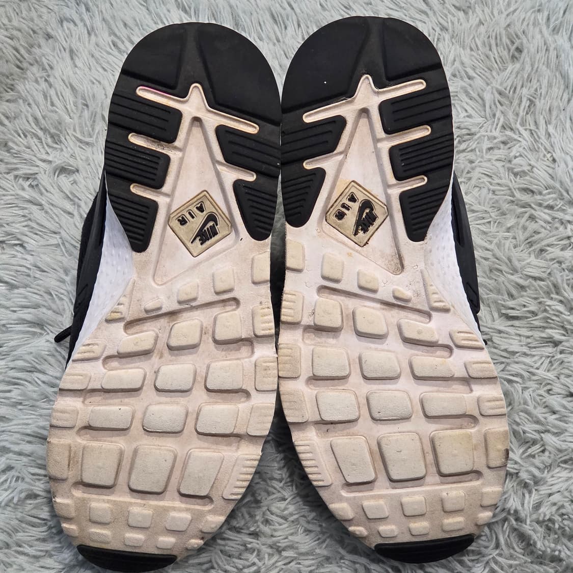 6a-15:나이키 에어 후아치 런 울트라 블랙(240) 상품이미지9