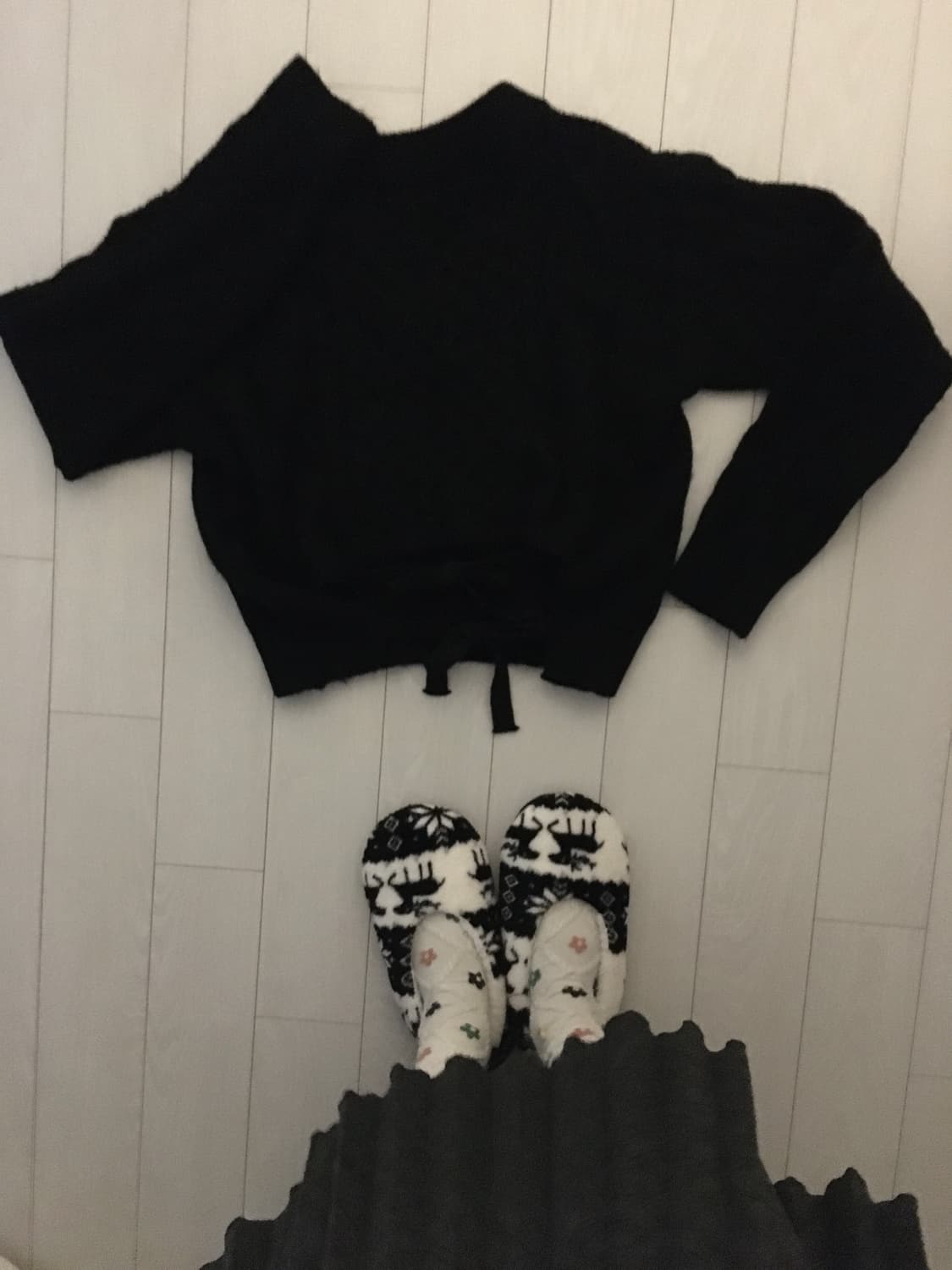 앞뒤 반전 아이보리 리본 디테일 니트♣️ 상품이미지1