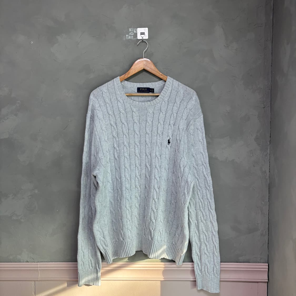 폴로 랄프로렌 꽈배기 니트 라이트 그레이 상품이미지1