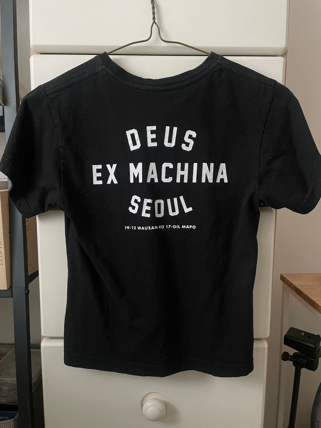 데우스 반팔티 상품이미지1