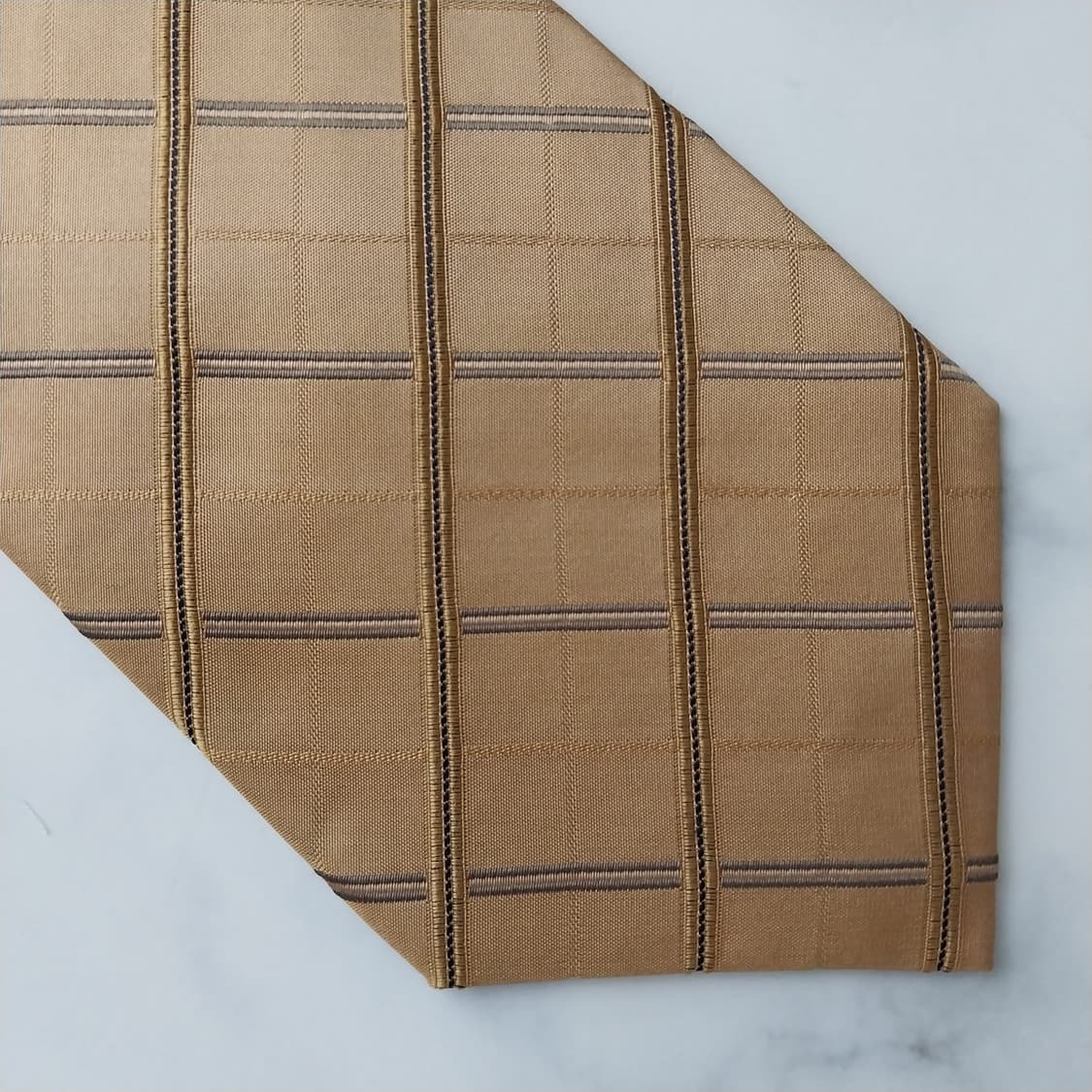 발망 실크 골드 체크 패턴 넥타이 9.6cm A+등급 K1104
 상품이미지9