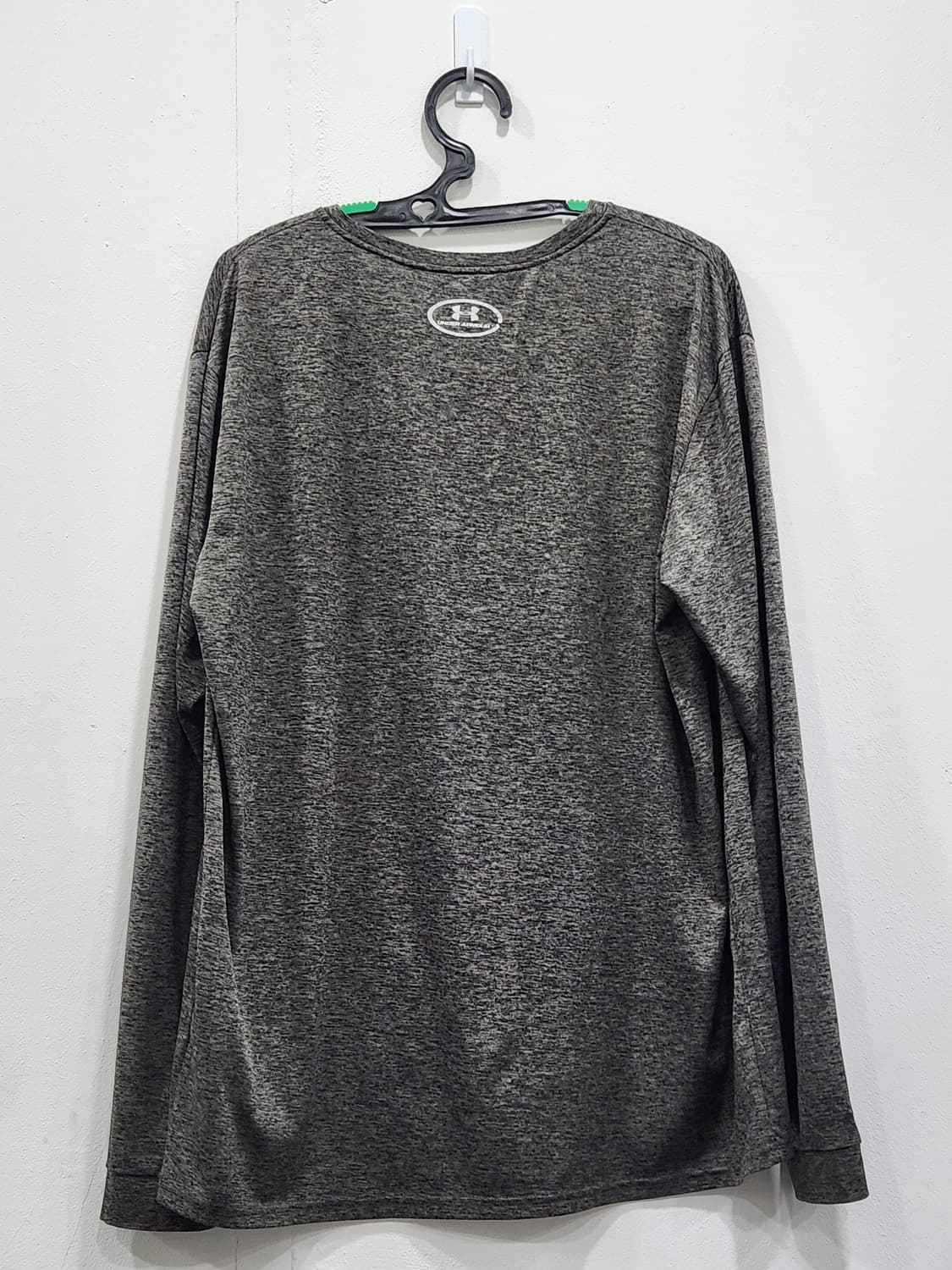 [115] 언더아머 기능성 긴팔 티셔츠 그레이 115 남성 상품이미지2