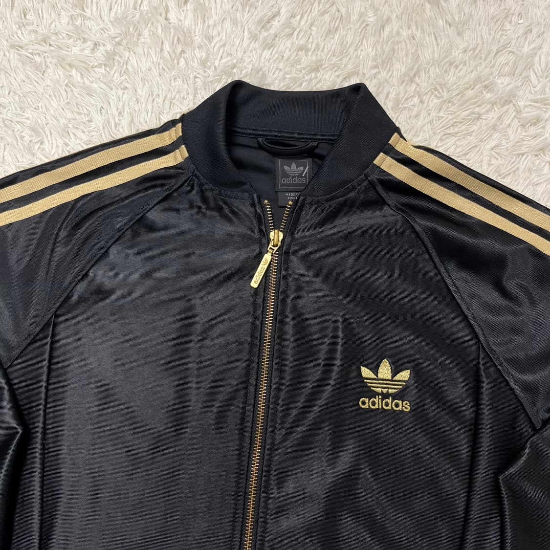 Adidas black gold Superstar jersey 상품이미지5