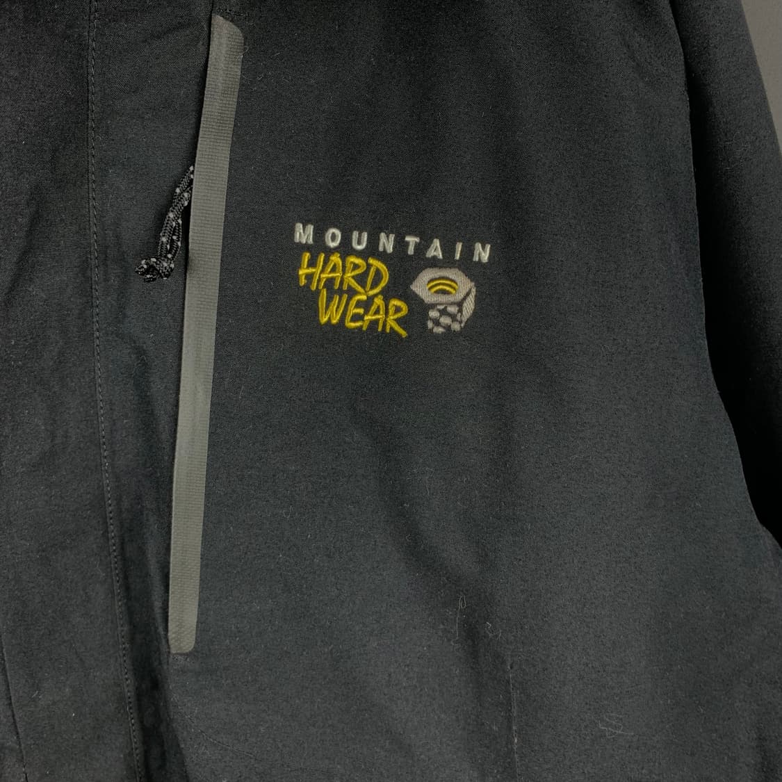 마운틴 하드웨어 고어텍스 블랙 바람막이 자켓 상품이미지4