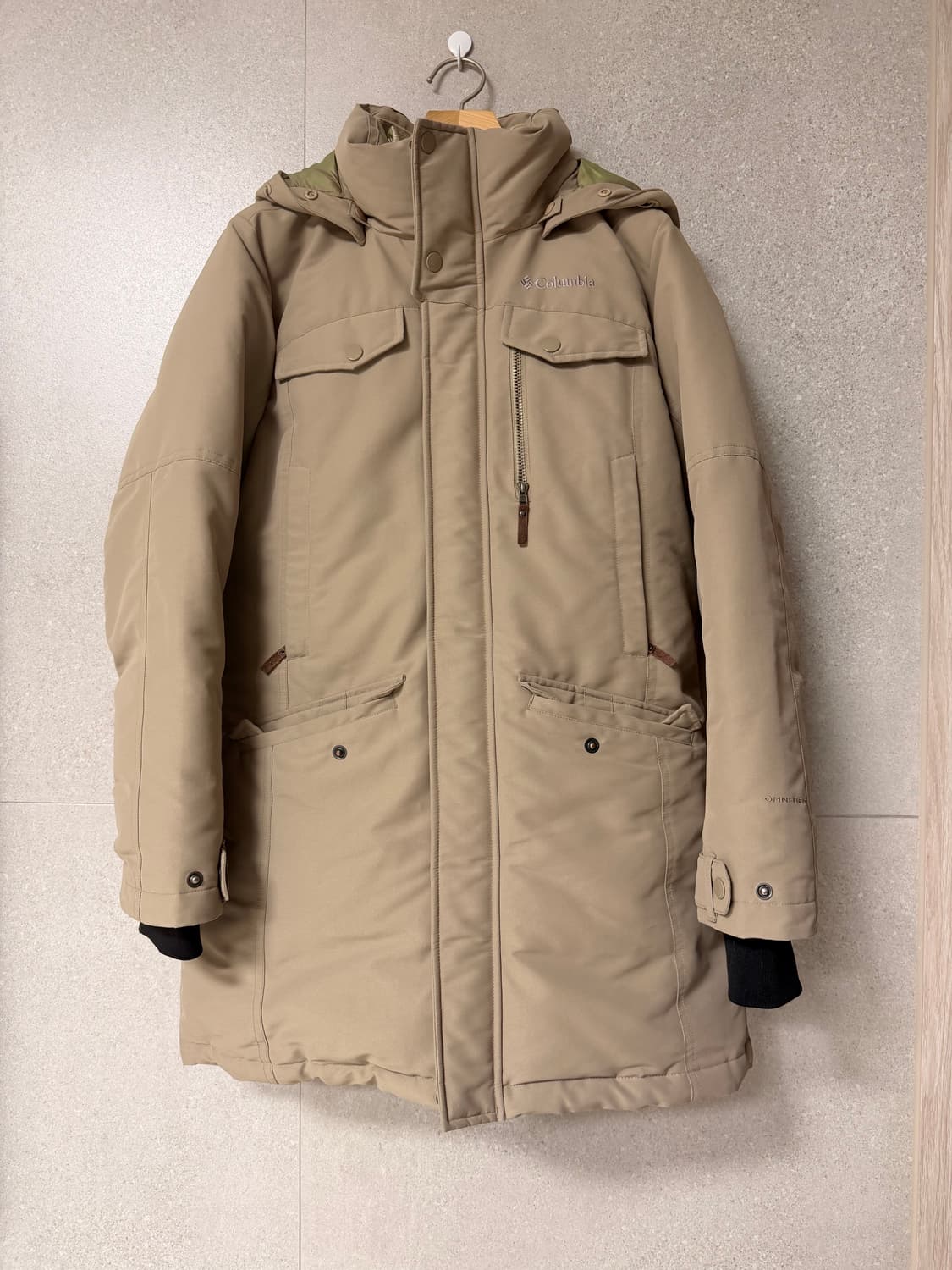 콜럼비아 구스다운 옴니히트 여성 패딩 m 드라이완료 상품이미지1