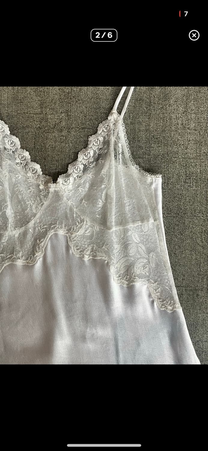 디올 오네갸루 핀터깔 핏 레전드 레이스 슬리브리스 나시 상품이미지2