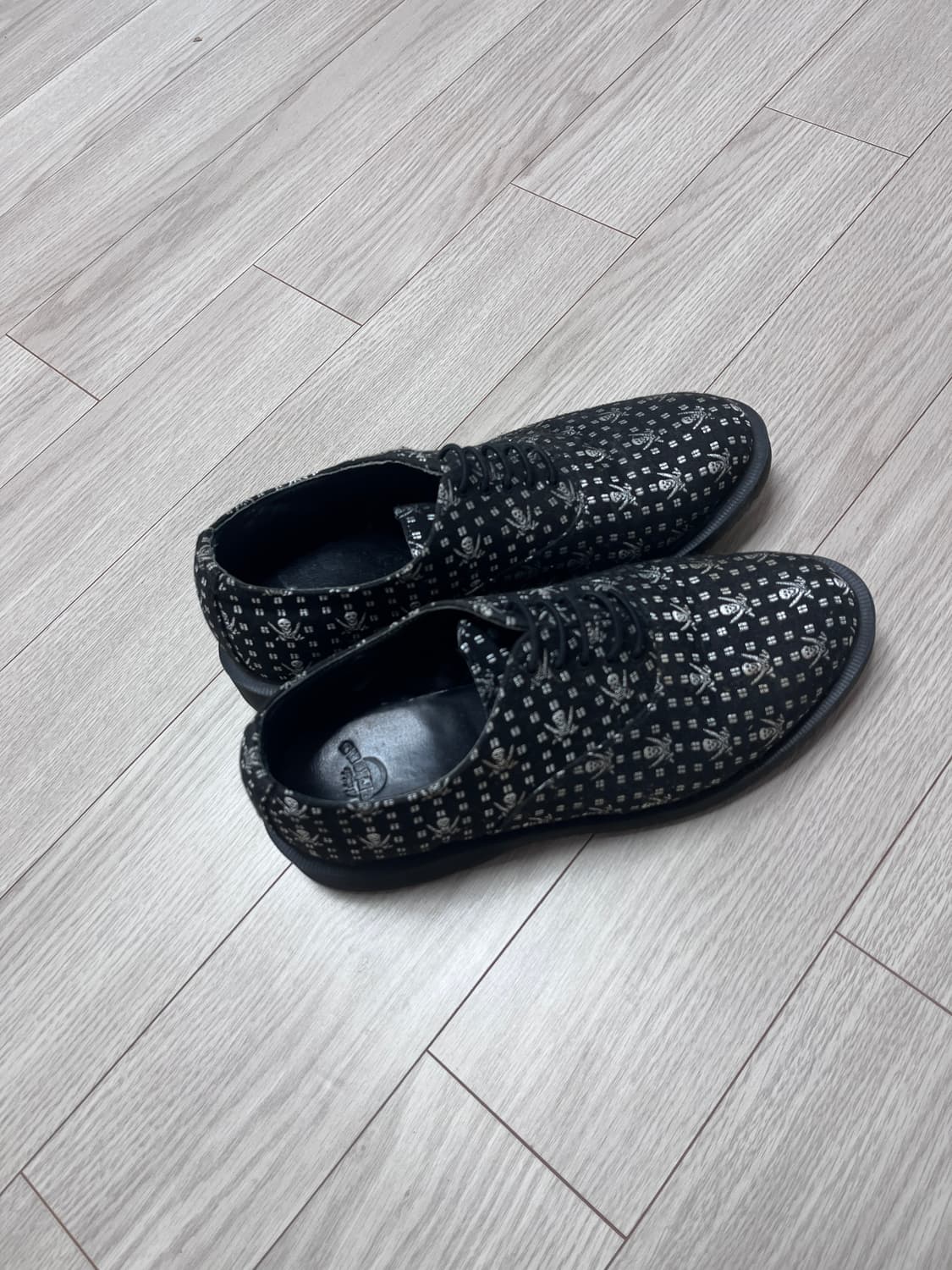 Dr.Martens 상품이미지2