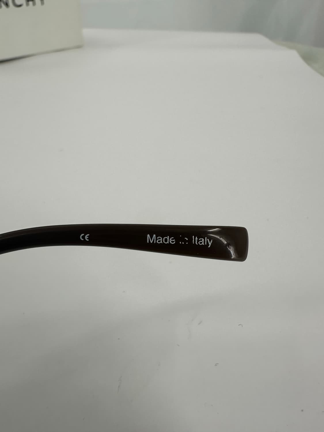 [새상품 무료배송] 정품 지방시 Made in Italy 선글라스 상품이미지9