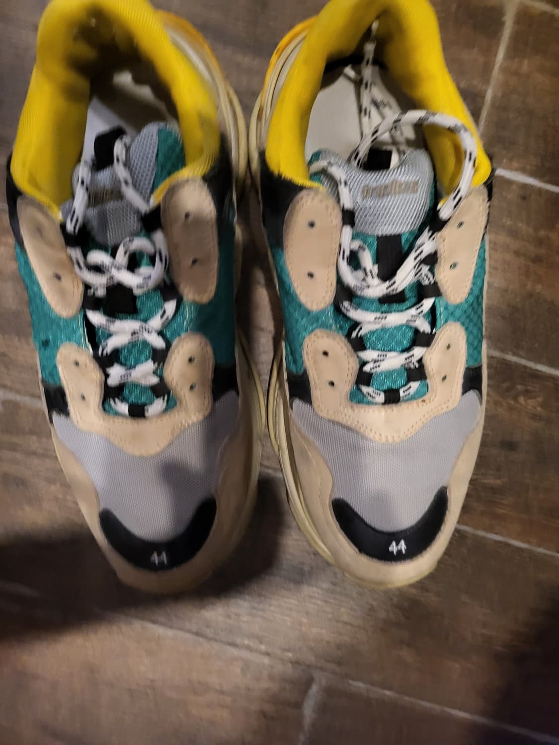 발렌 운동화44사이즈 상품이미지2