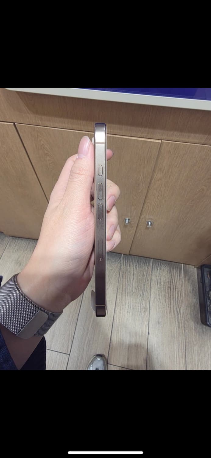 아이폰16프로 256기가 새상푸 상품이미지4