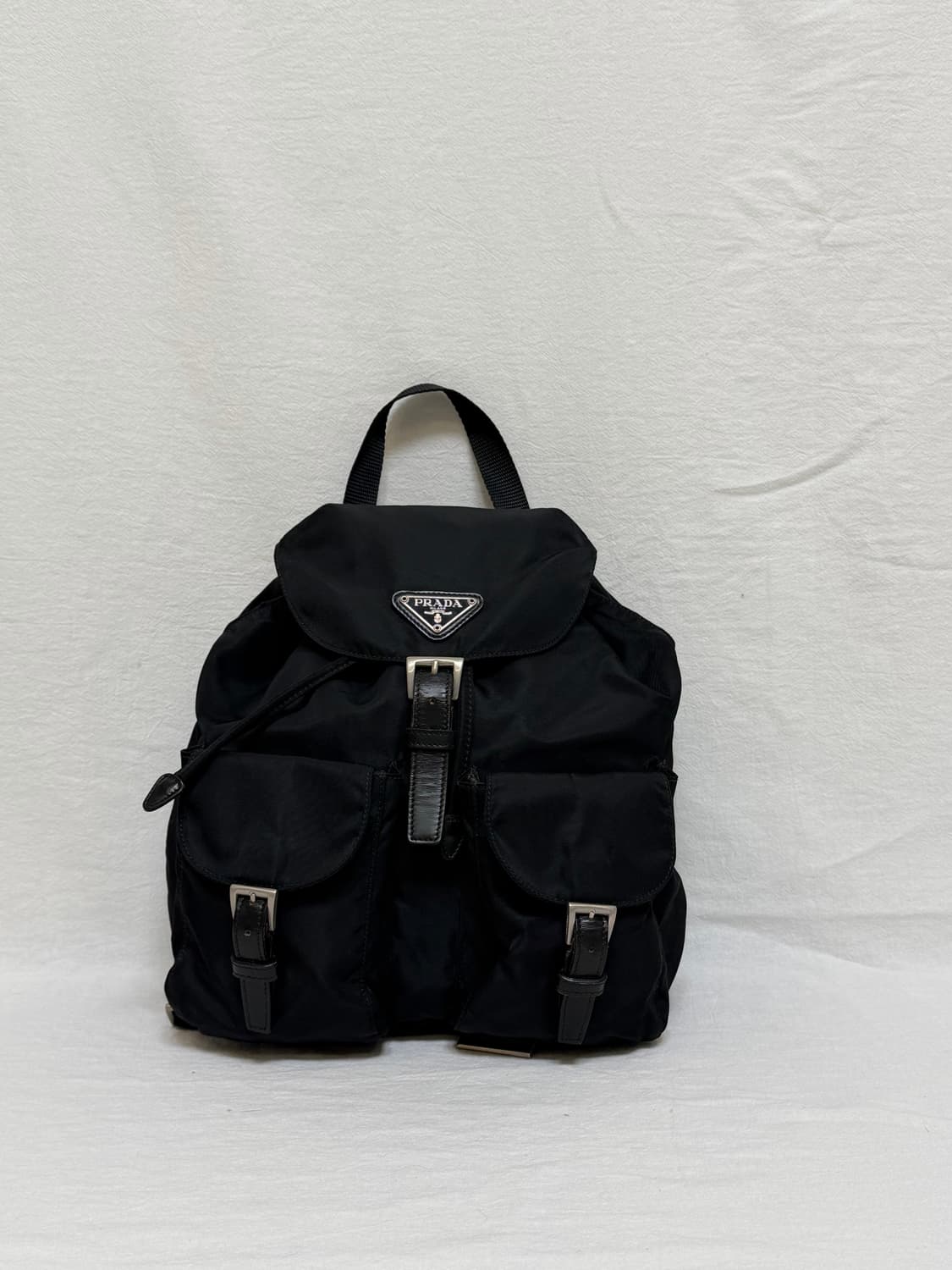 정품 프라다 포코노 나일론 투포켓 스몰 백팩 블랙 상품이미지7