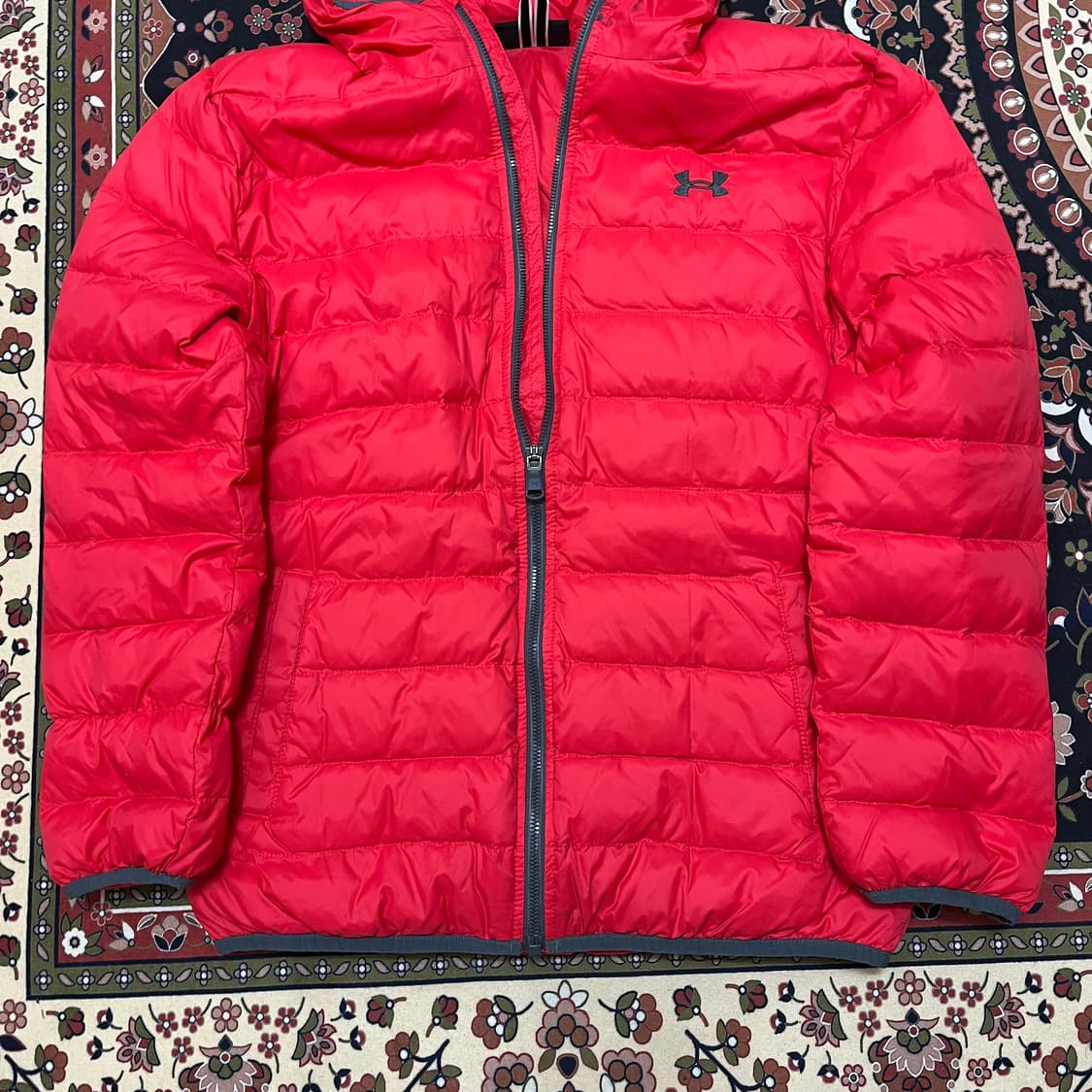 언더아머 덕다운 스톰 후드 경량 패딩 점퍼 160 상품이미지4