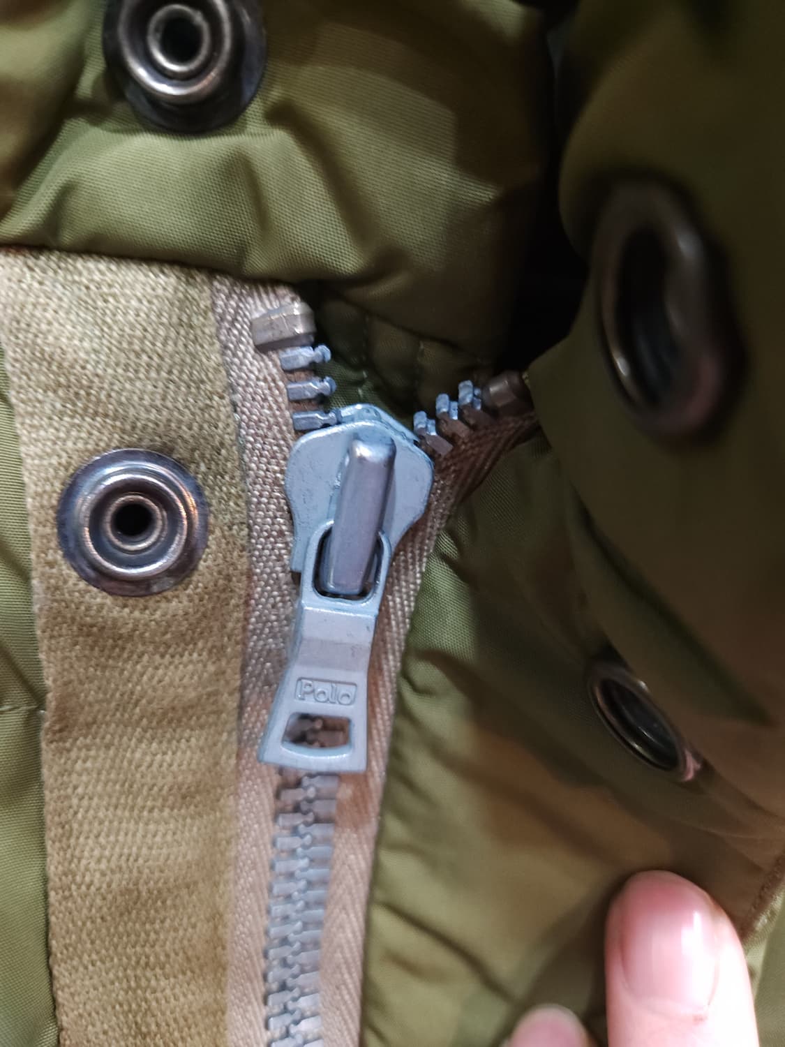 폴로 랄프로렌 가죽라벨 올리브 마운틴 다운 파카
오리털 패딩 상품이미지6