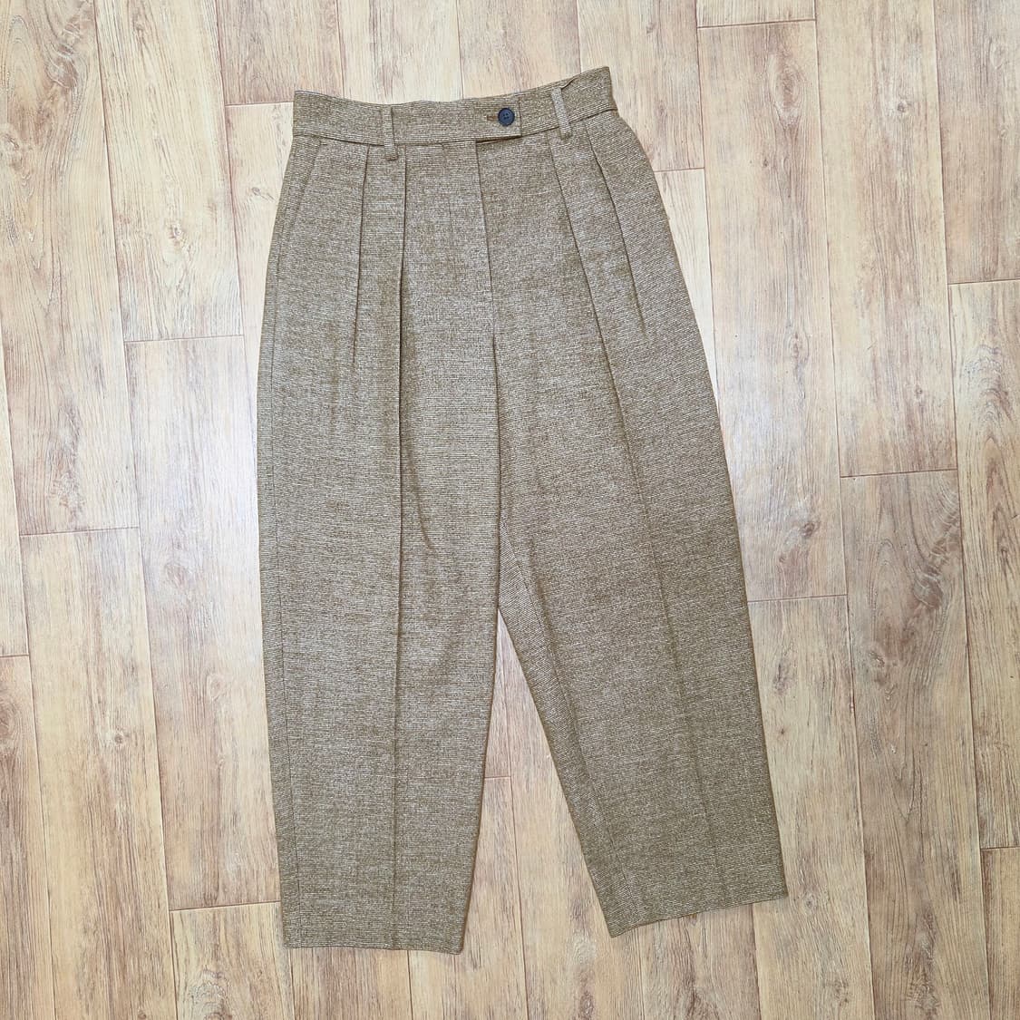 아쎄르(HACER) 울 투턱슬랙스 55 새상품 상품이미지1