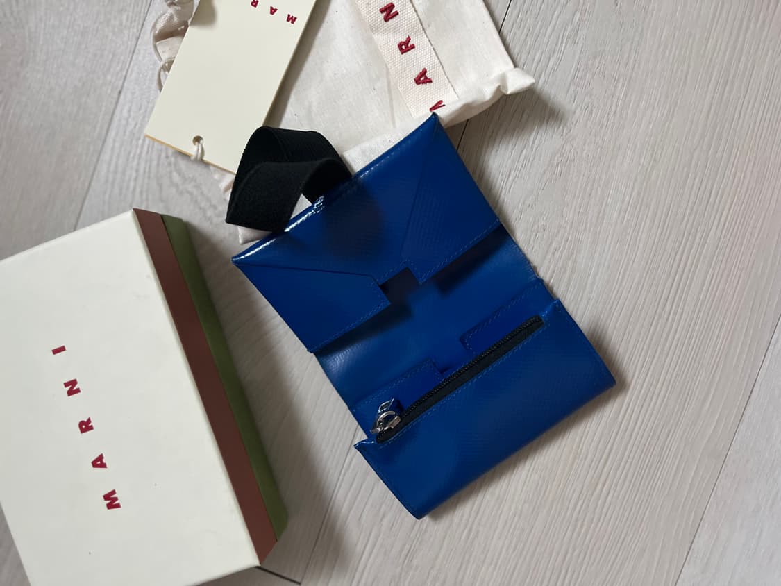 마르니 카드지갑 상품이미지3