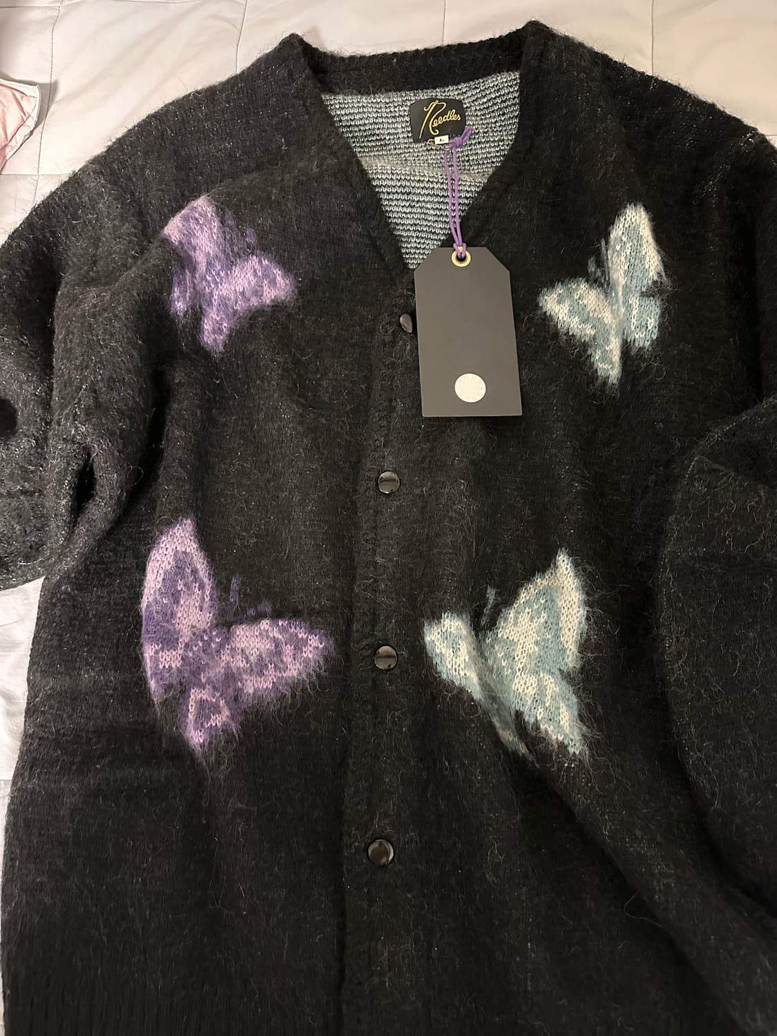 니들스x스튜디오스 별주 빠삐용 모헤어 가디건 블랙 L사이즈 판매합니다 상품이미지4