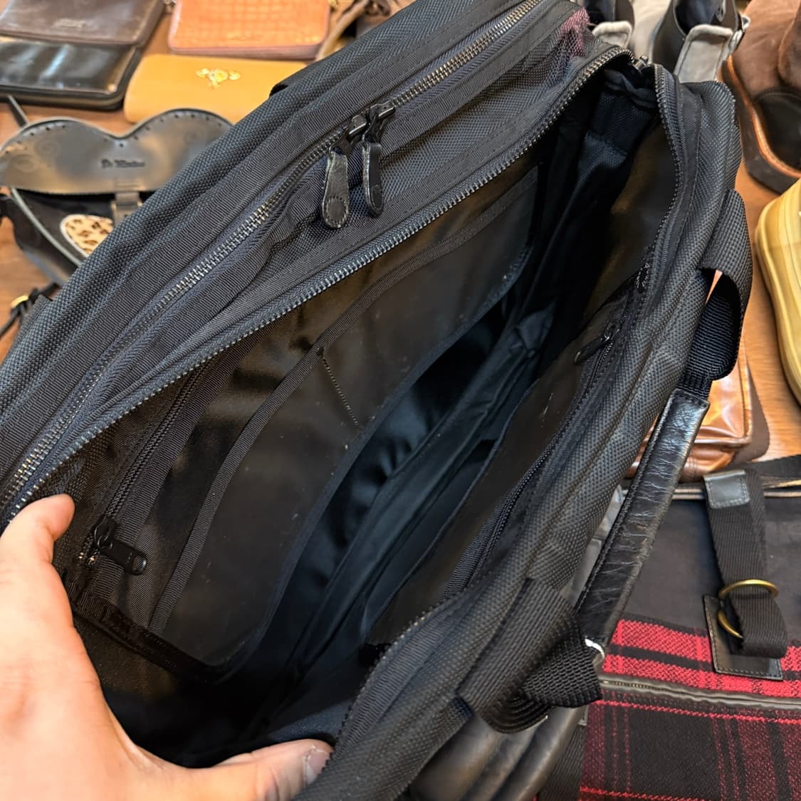 포터 러기드 라벨 하드 나일론 크로스백 페이딩 상품이미지8