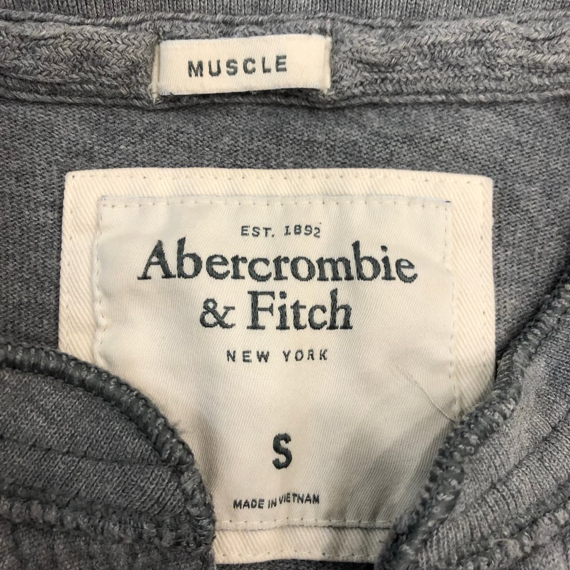 아베크롬비 헨리넥 반팔 티셔츠 상품이미지3