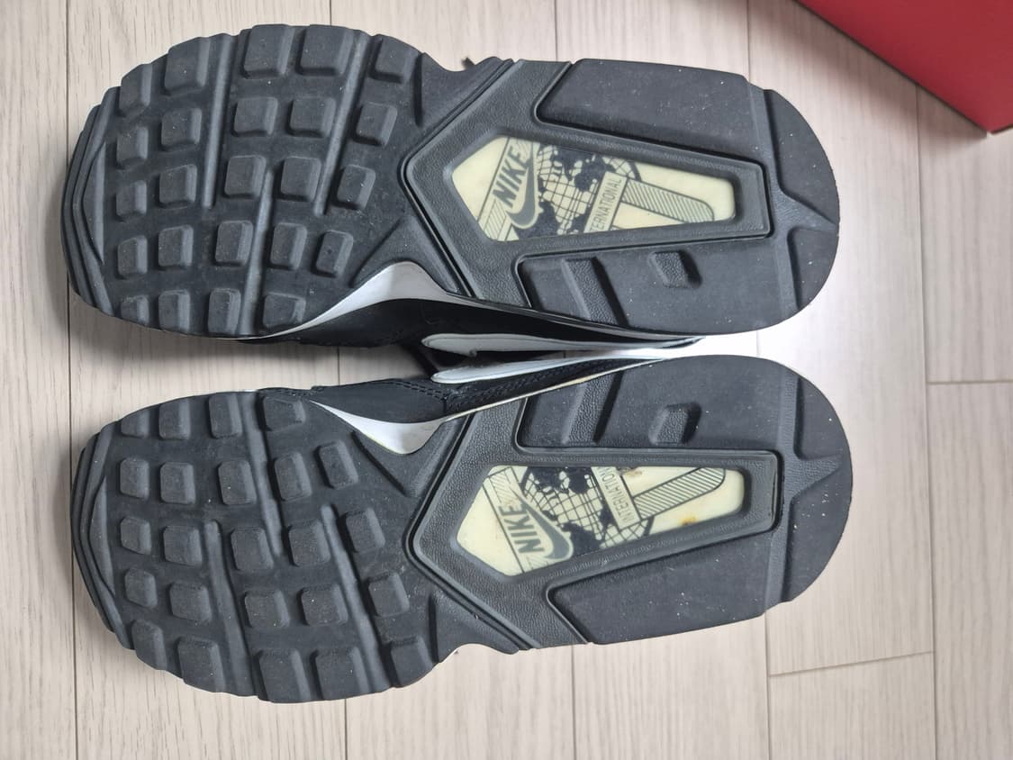 나이키 에어맥스 ST 235 상품이미지5