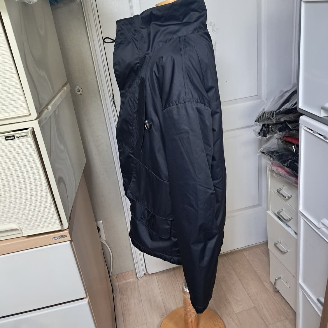 나이키 Journey Rewards남성 블랙 점퍼 자켓 L 상품이미지2