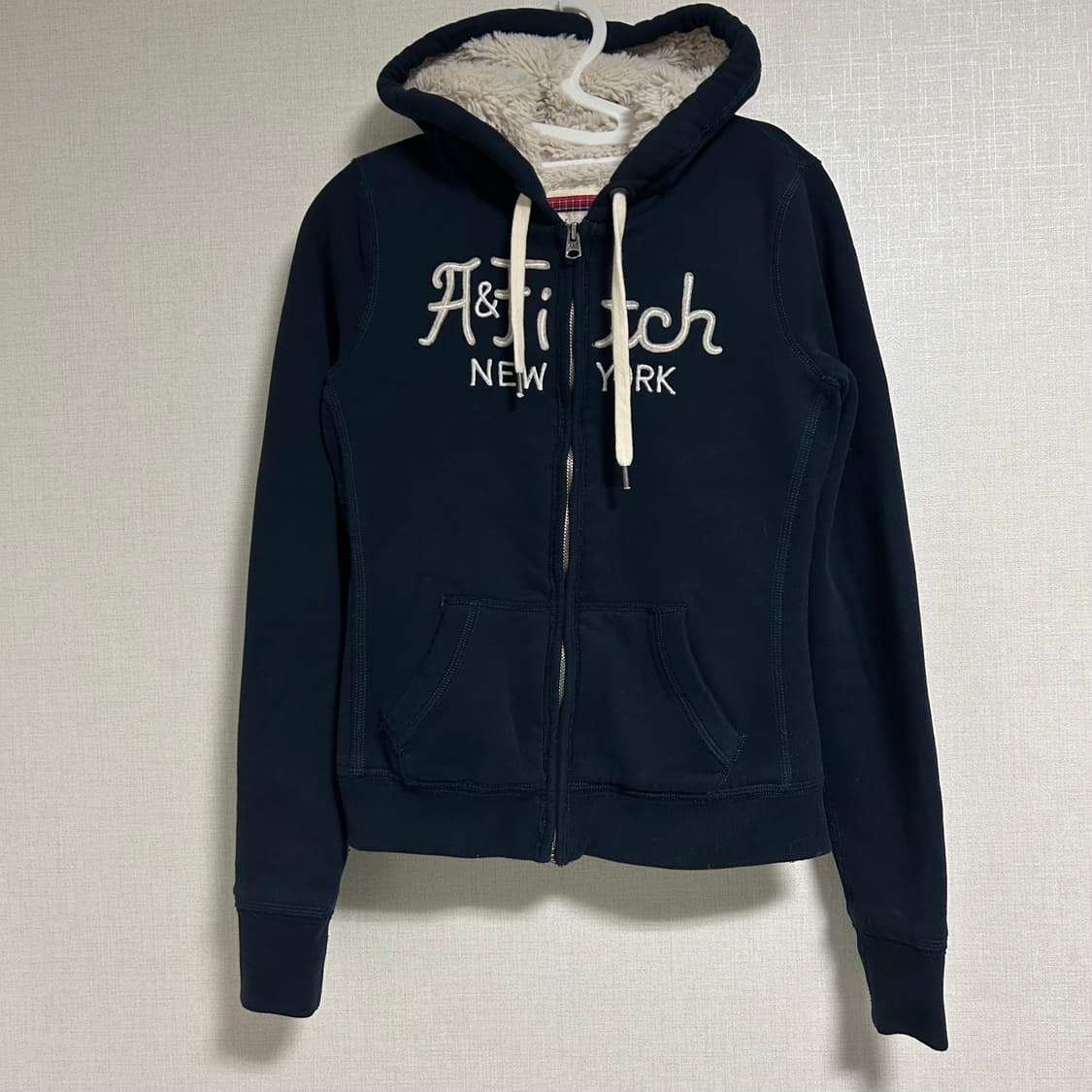 아베크롬비 y2k 양털 후드집업 네이비 S 상품이미지4