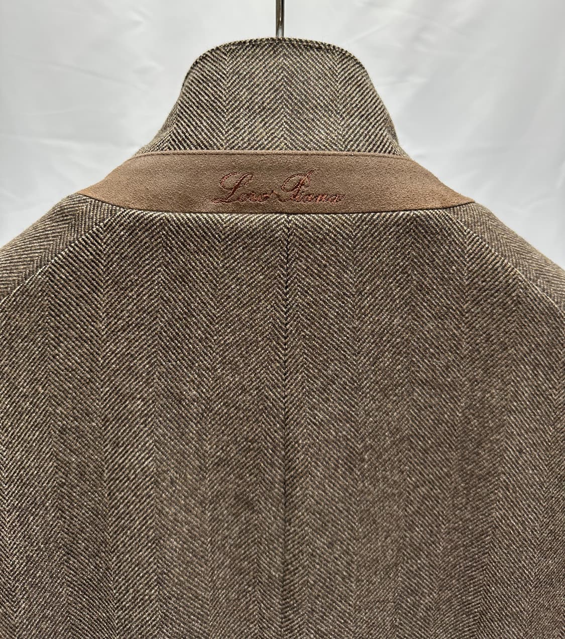 로로피아나 헤링본 싱글 브레스티드 울코트 52(105~110) 판매 상품이미지3