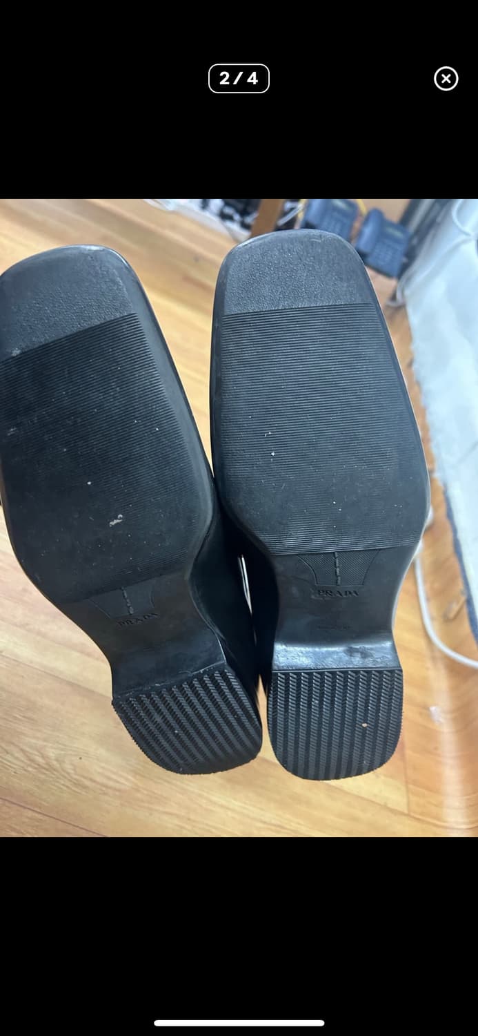 프라다 삼각로고 로퍼 상품이미지4