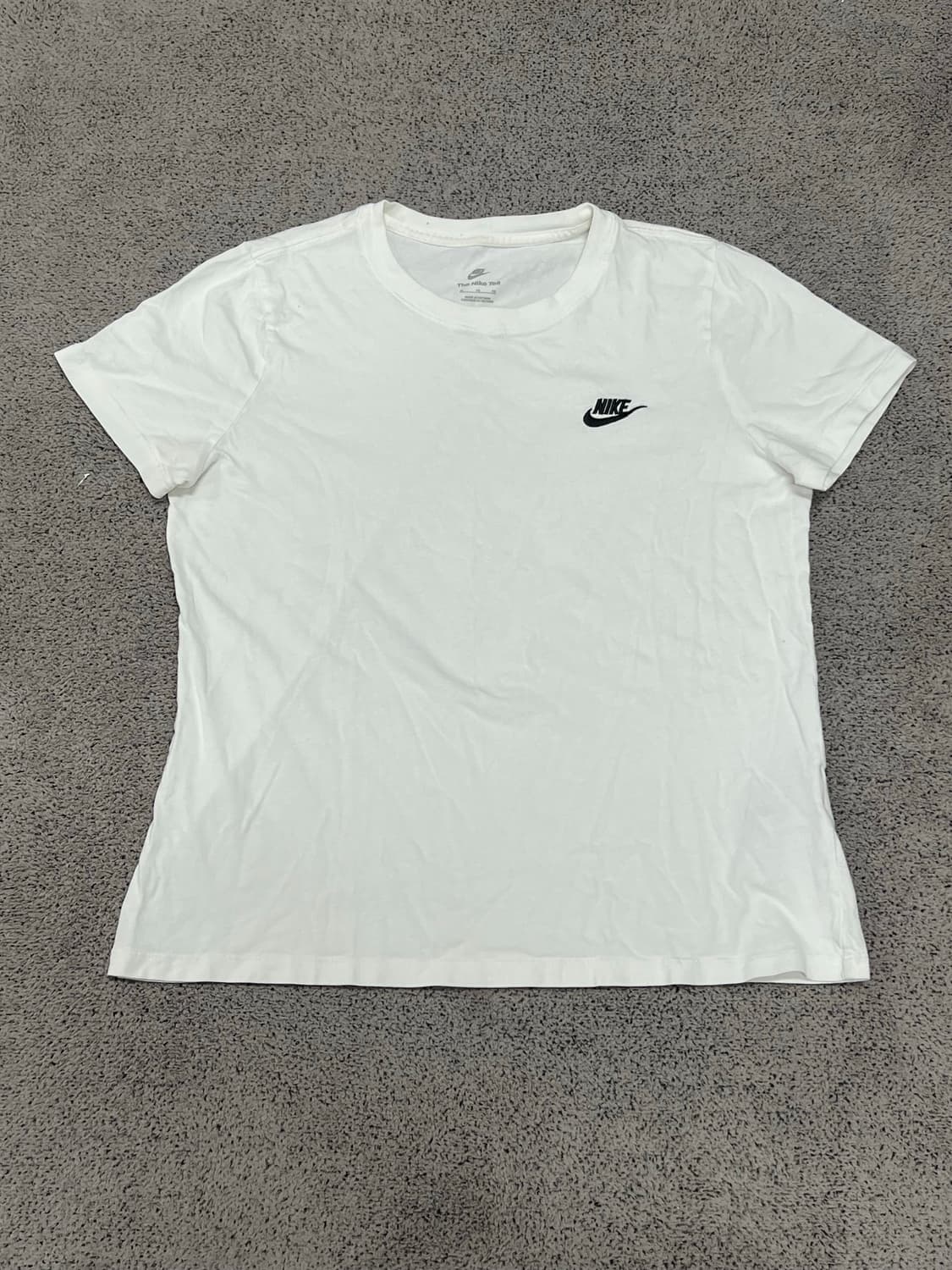 (XL) 나이키 우먼스 퓨추라 반팔 티 상품이미지1