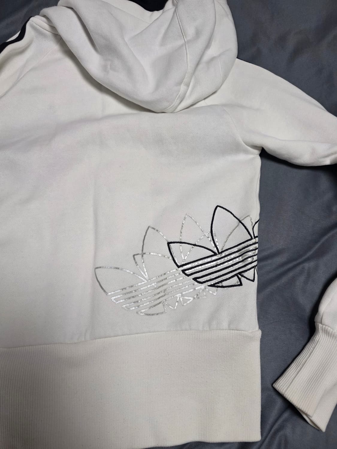 아디다스 오리지널스 트레포일 실버 포인트 화이트 집업 후드 95 상품이미지3