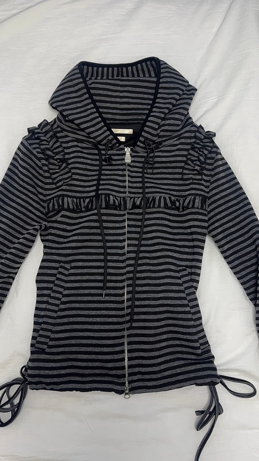 타입서비스 / 프릴 스트라이프 후드집업 상품이미지2