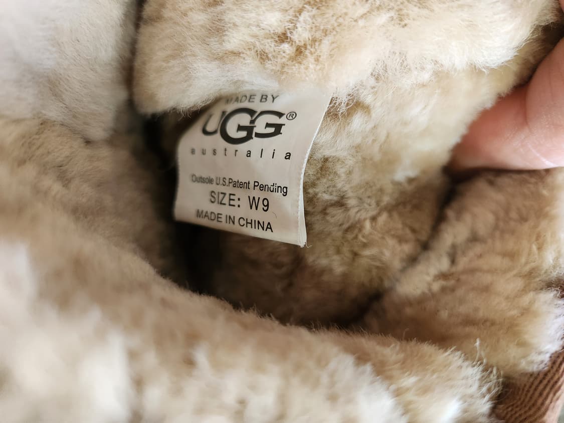 어그 브라운 클래식 쇼트 부츠 260mm
​
 상품이미지6