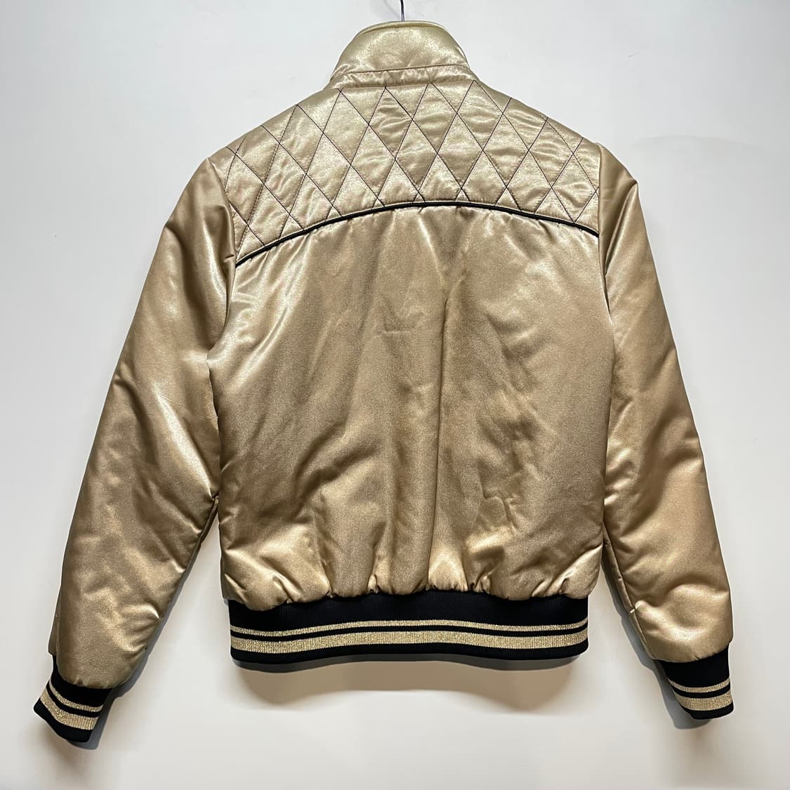 리복 y2k 골드 퀼팅 봄버 자켓 상품이미지3
