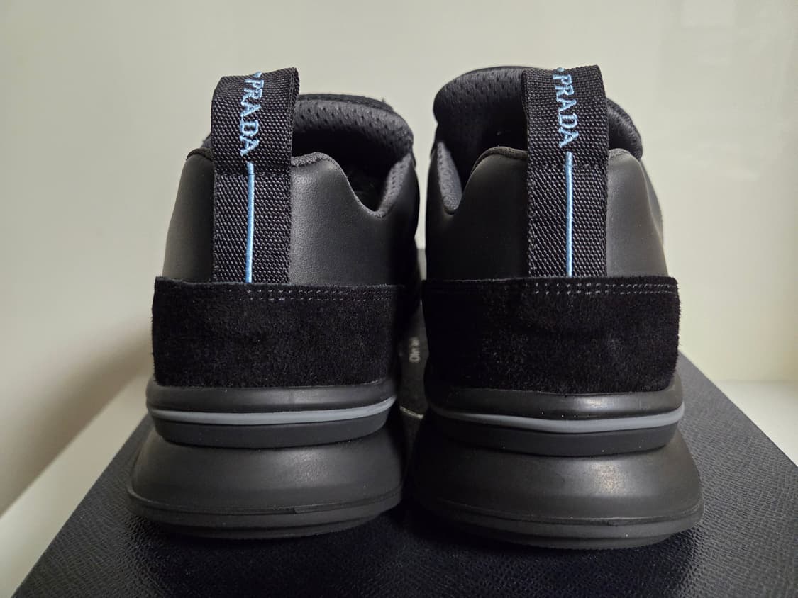 프라다 벨크로 스니커즈 블랙 상품이미지6