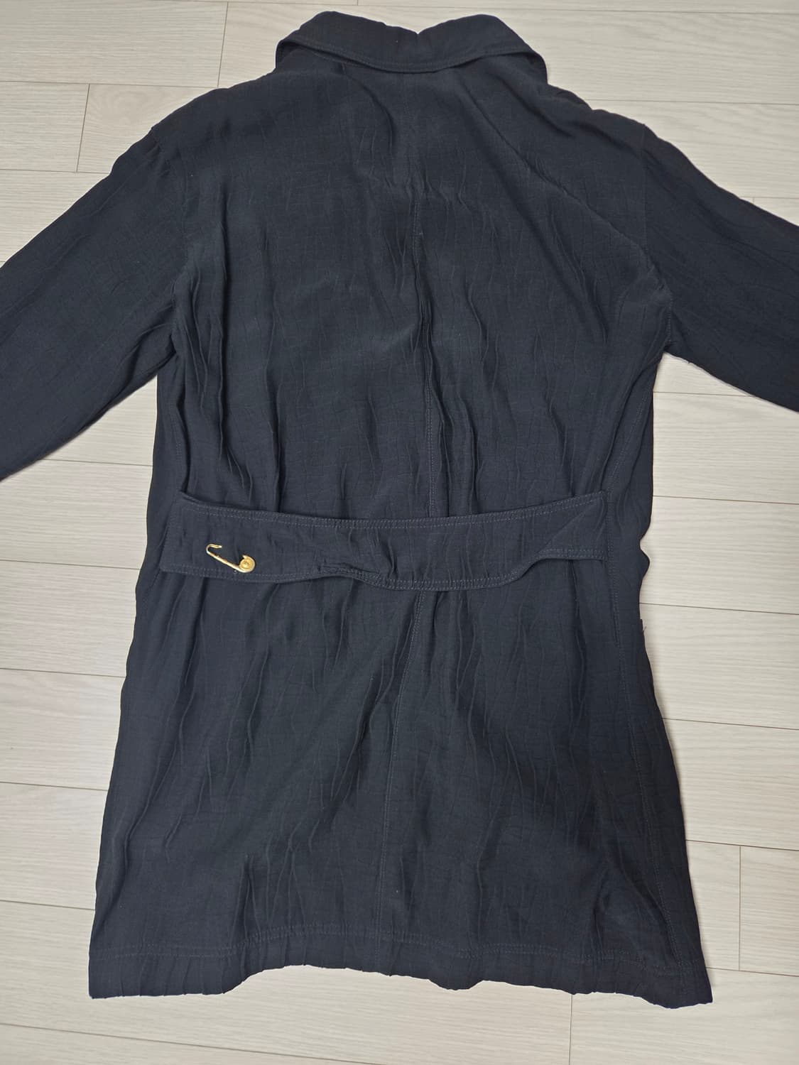 지아니 베르사체 메두사 세이프티 핀 코트 상품이미지7