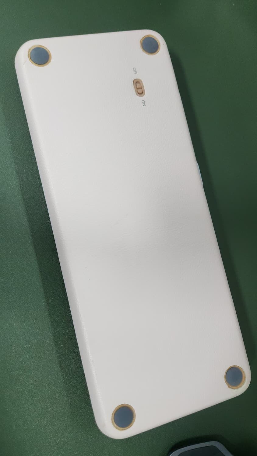 # 시로 그래피 감성 레트로 무선 기계식키보드 갈축 블루투스5.1 급처 상품이미지5