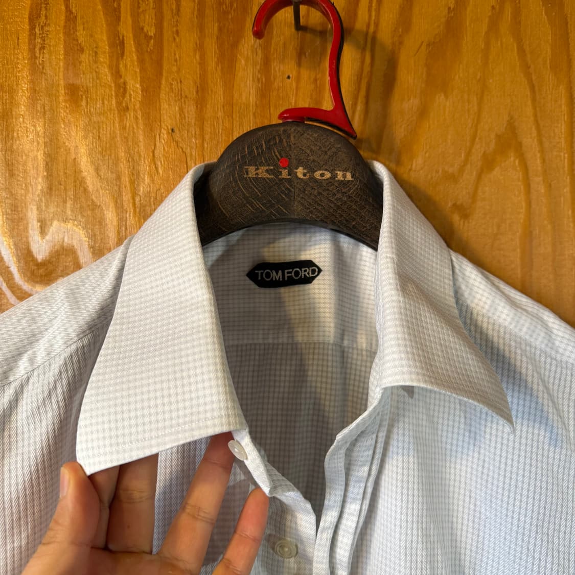 톰포드 드레스 셔츠 판매 합니다. 상품이미지1