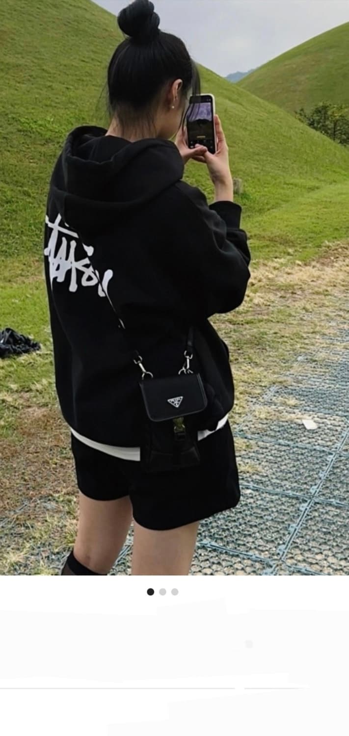 프라다 폰홀더백/크로스백/미니백 정품S급(보증서O) 상품이미지1