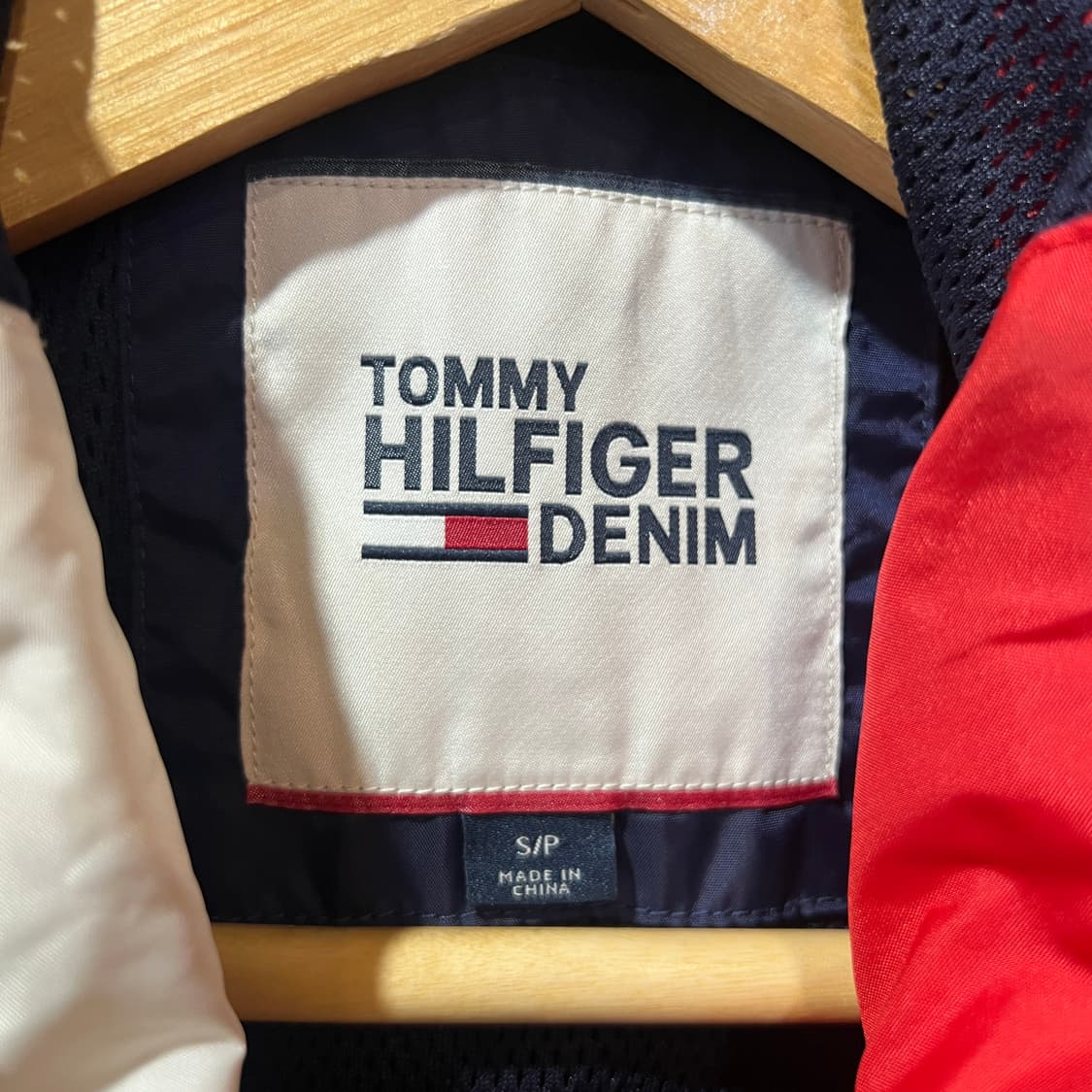 타미힐피거 후드 바람막이 상품이미지4