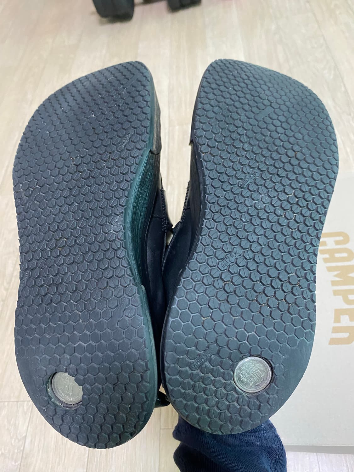 아더에러 캠퍼 레더 로퍼 40 (250-255) 상품이미지9