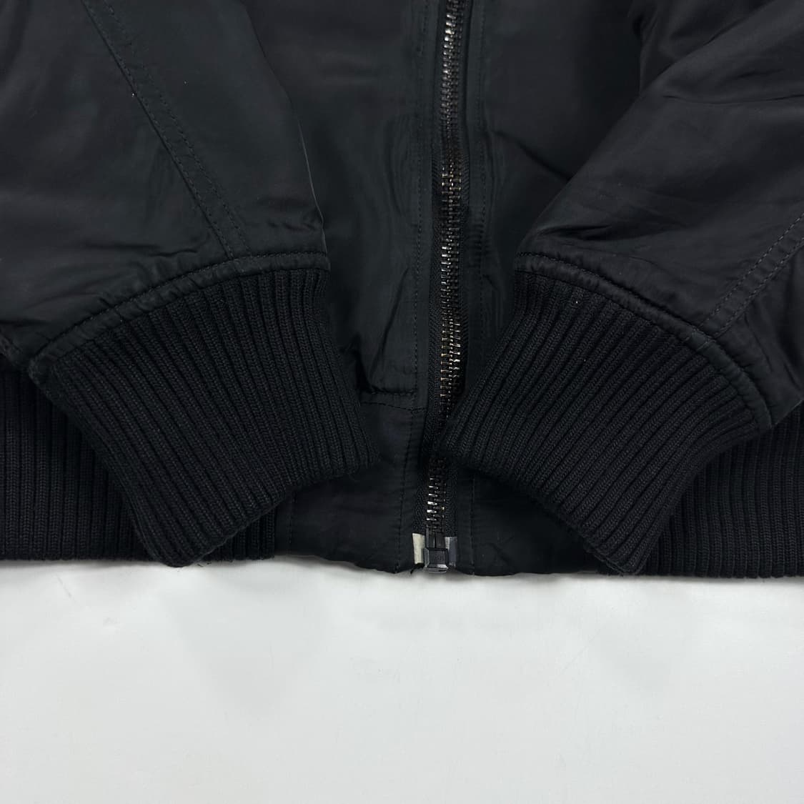 (하자존재) 알파인더스트리 재팬 MA-1 항공점퍼 블랙 M 상품이미지6