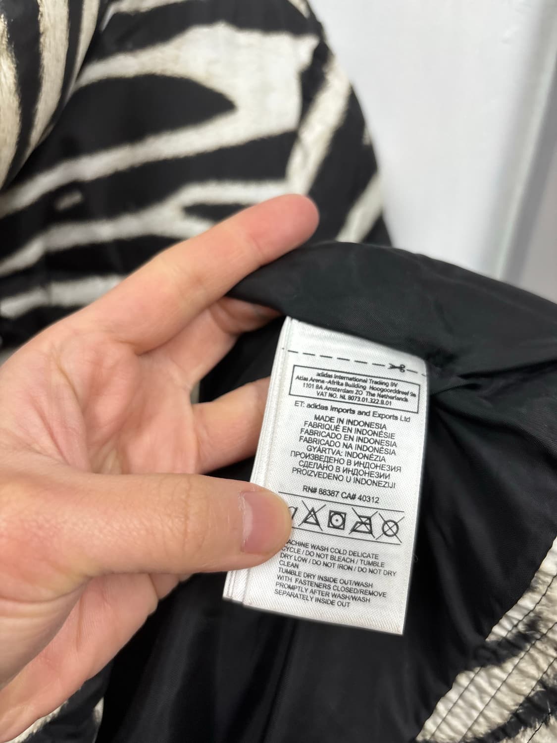 아디다스 패딩점퍼 상품이미지6