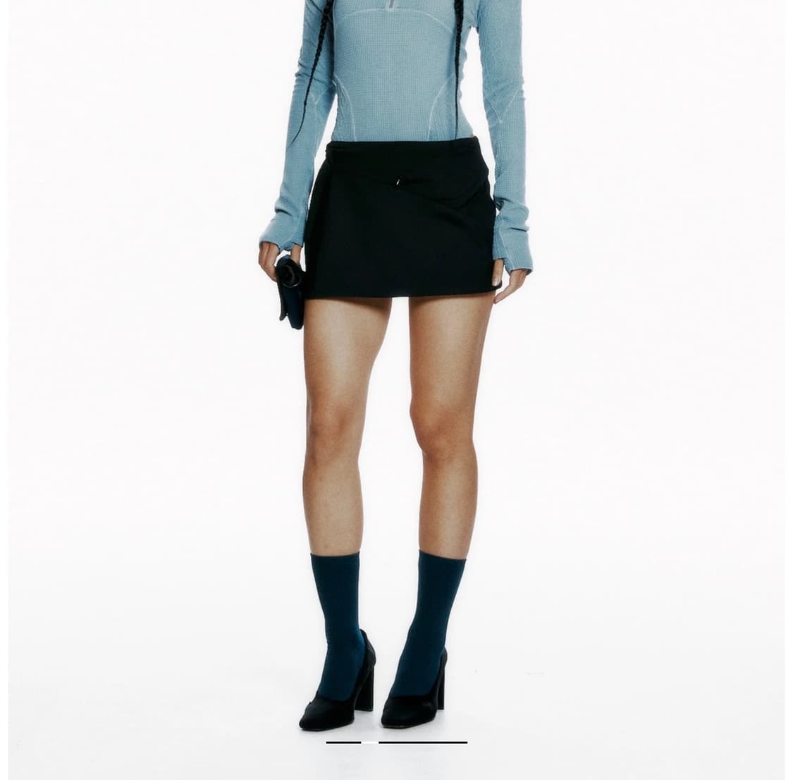 Hyeinseo Cinched mini skirt 신치드 미니스커트 상품이미지1